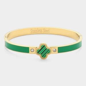 Green Quatrefoil Clover Bracelet Bangle Hinged Statement Fashion Accessories